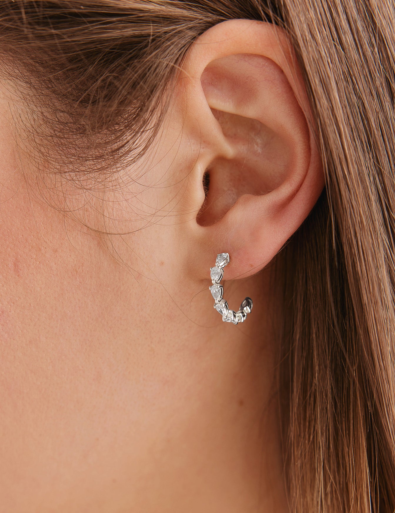Pear-Cut-Diamond-Hoops-White-Gold-MARLII-LAB