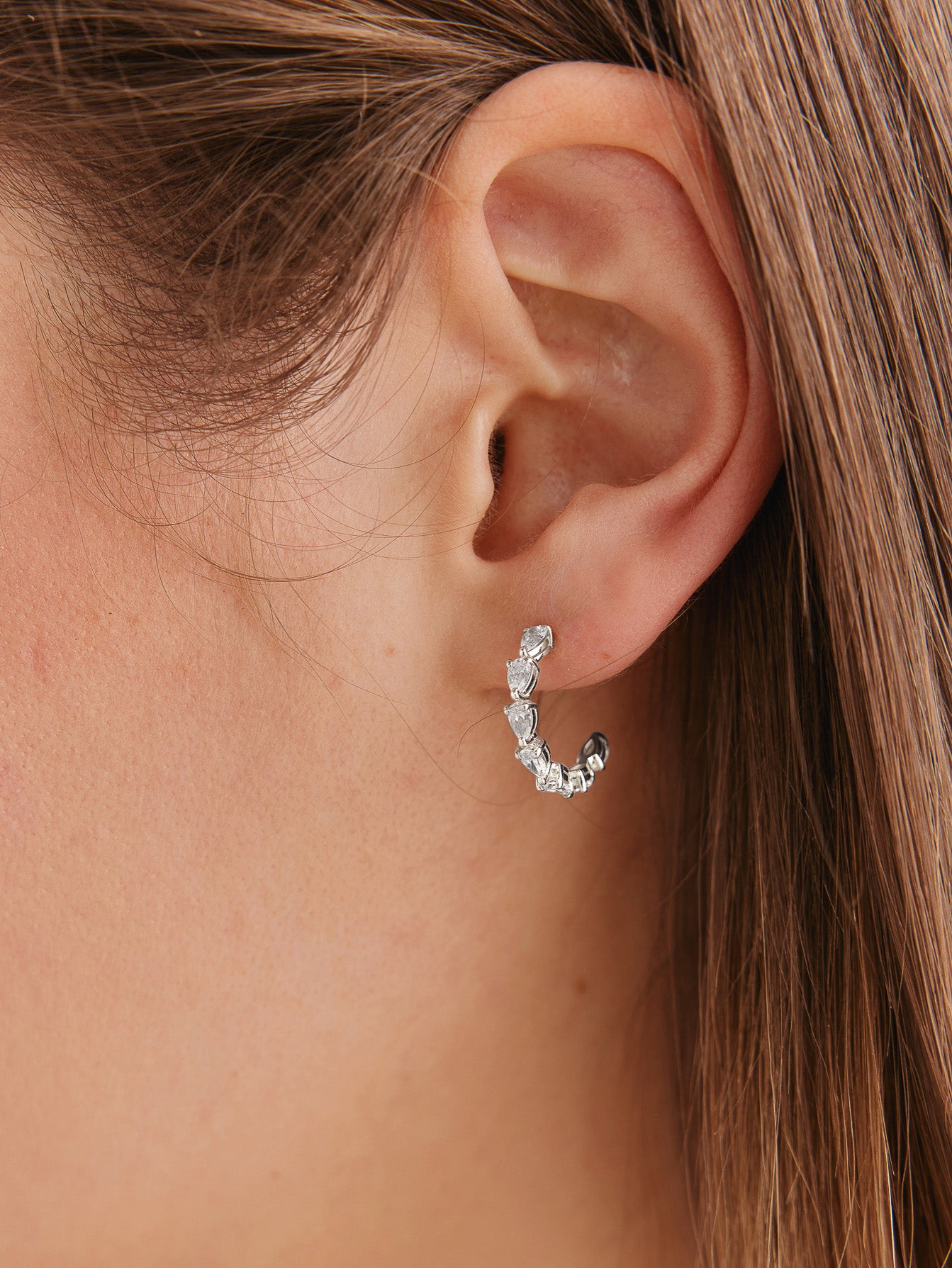 Pear-Cut-Diamond-Hoops-White-Gold-MARLII-LAB
