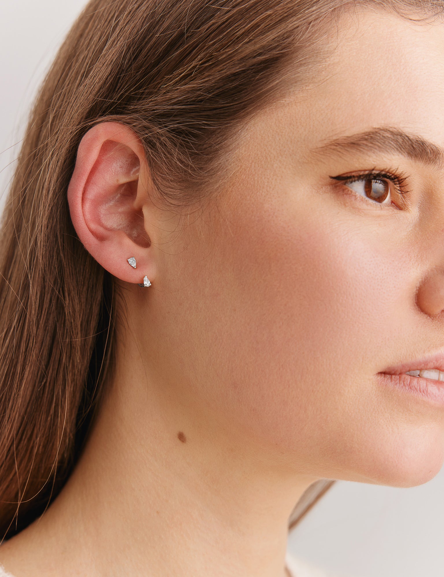 Pear-Diamond-Ear-Jacket-Set-White-Gold-MARLII-LAB