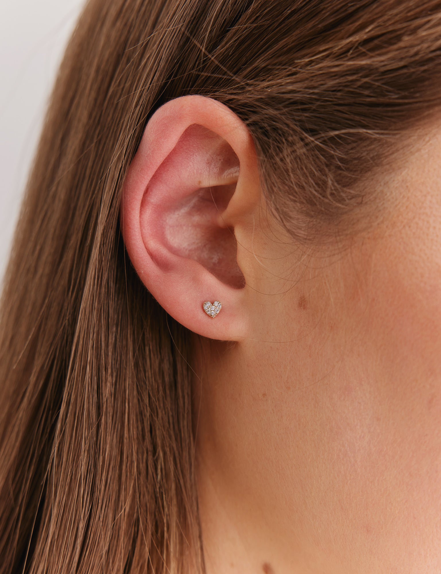 Heart-Pavé-Studs-Yellow-Gold-MARLII-LAB