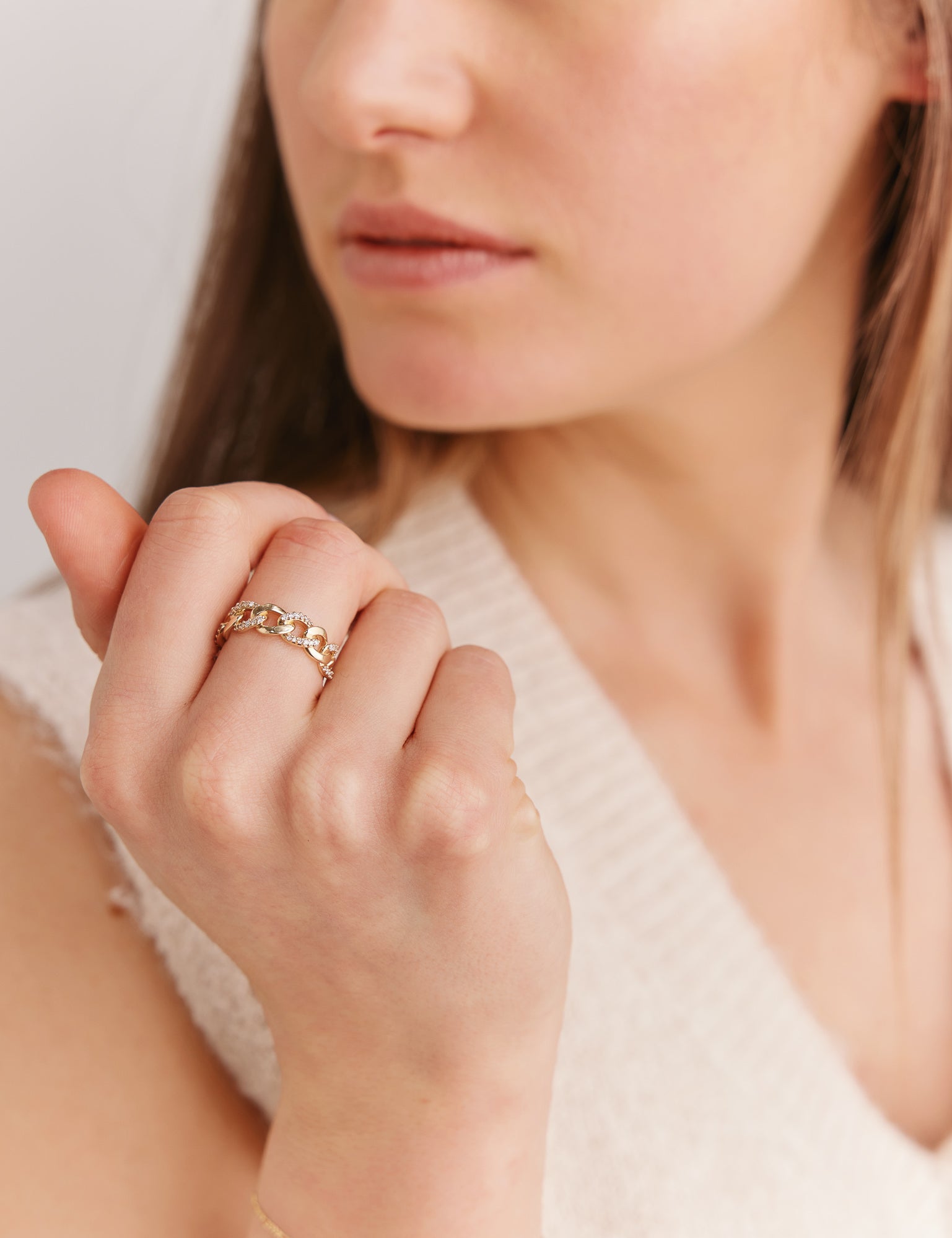 Pavé-Solid-Gold-Chain-Ring-Yellow-Gold-MARLII-LAB