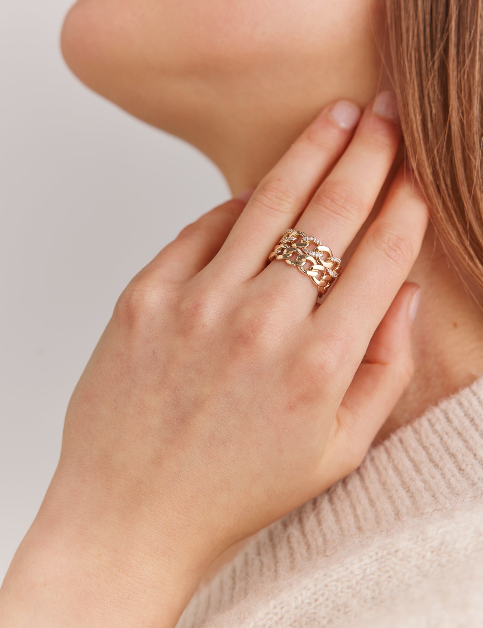 Solid-Gold-Chain-Ring-Yellow-Gold-MARLII-LAB