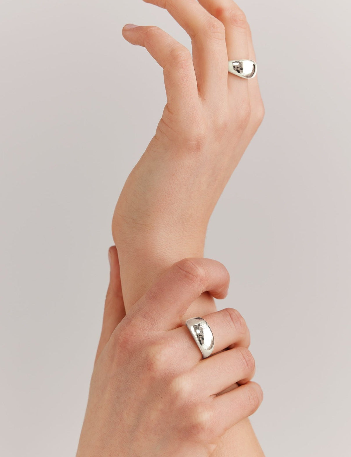 Bobble-Ring-White-Gold-MARLII-LAB