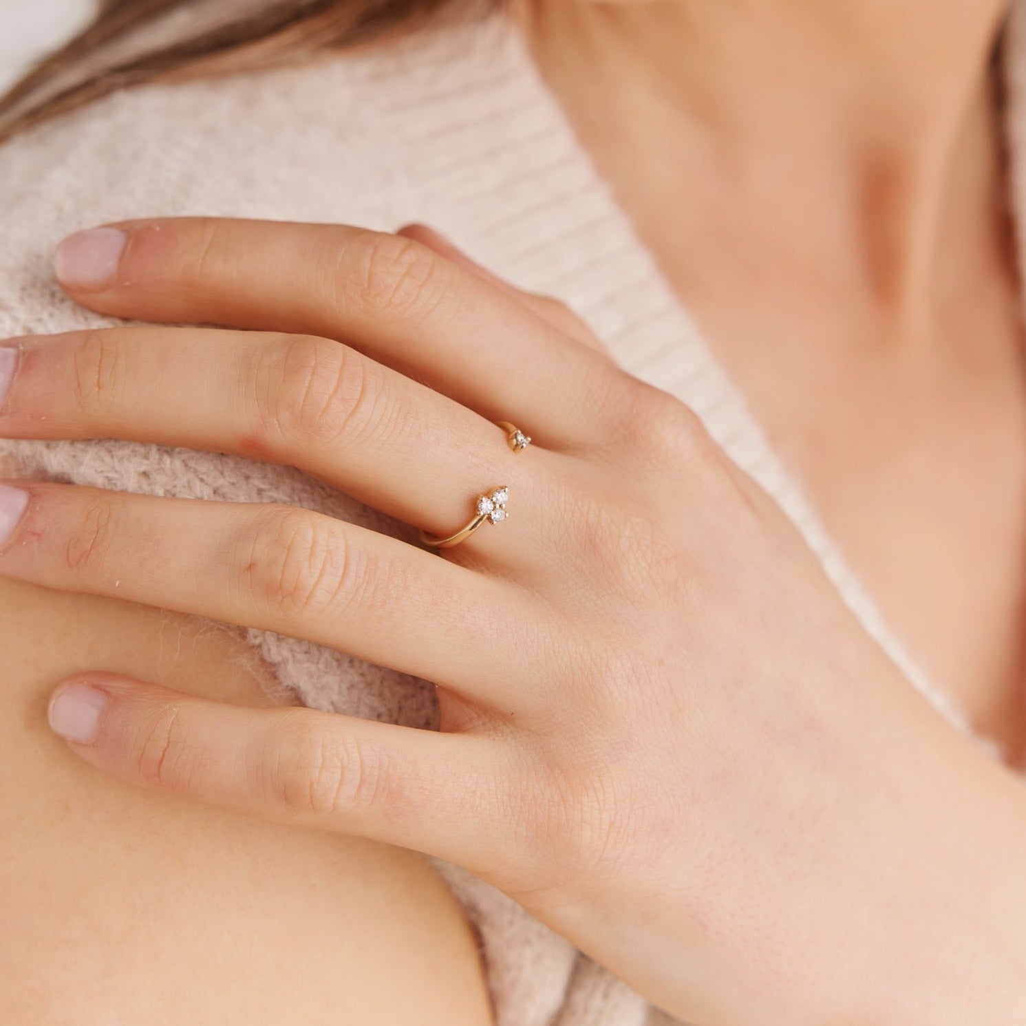 Diamond-Cluster-Open-Ring-Yellow-Gold-MARLII-LAB