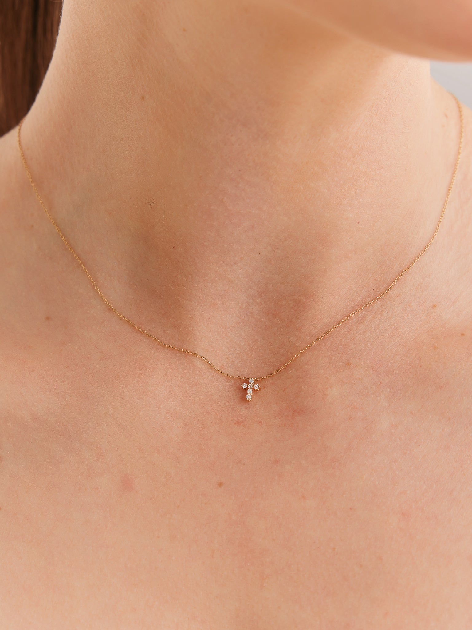 Diamond-Cross-Necklace-Yellow-Gold-MARLII-LAB