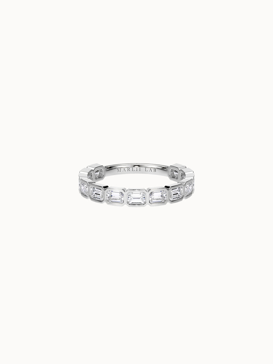 Emerald Cut Diamond Bezel Wedding Ring
