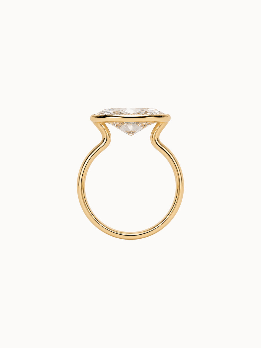 East-West Bezel Oval engagement ring by MARLII LAB — oval centre diamond, bezel setting, 18K Yellow Gold, third view