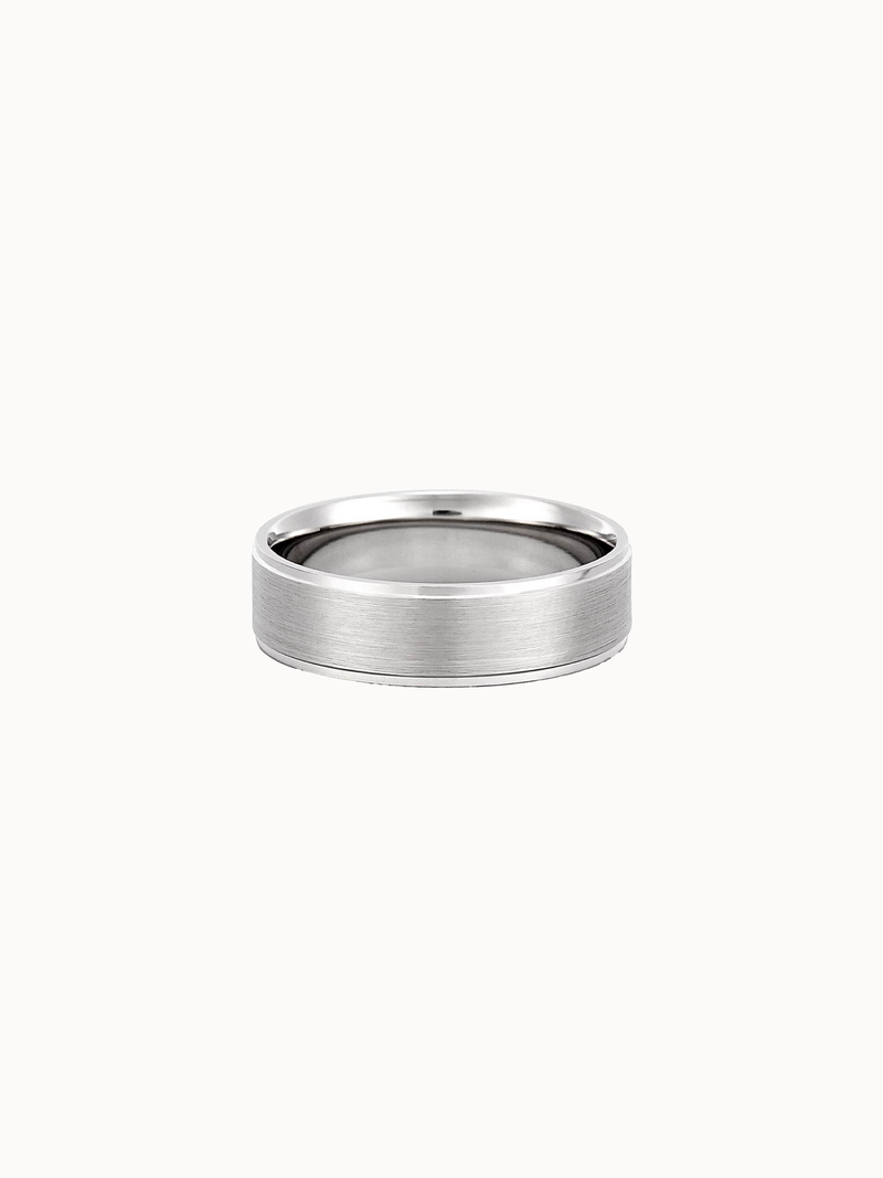 Bevelled Band wedding ring in 18K white gold, brushed centre with polished bevelled edges