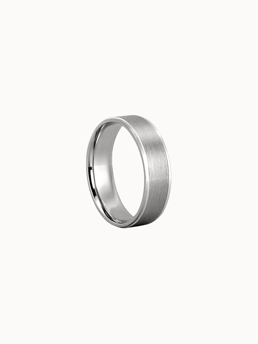 Bevelled Band wedding ring in 18K white gold, shown in profile