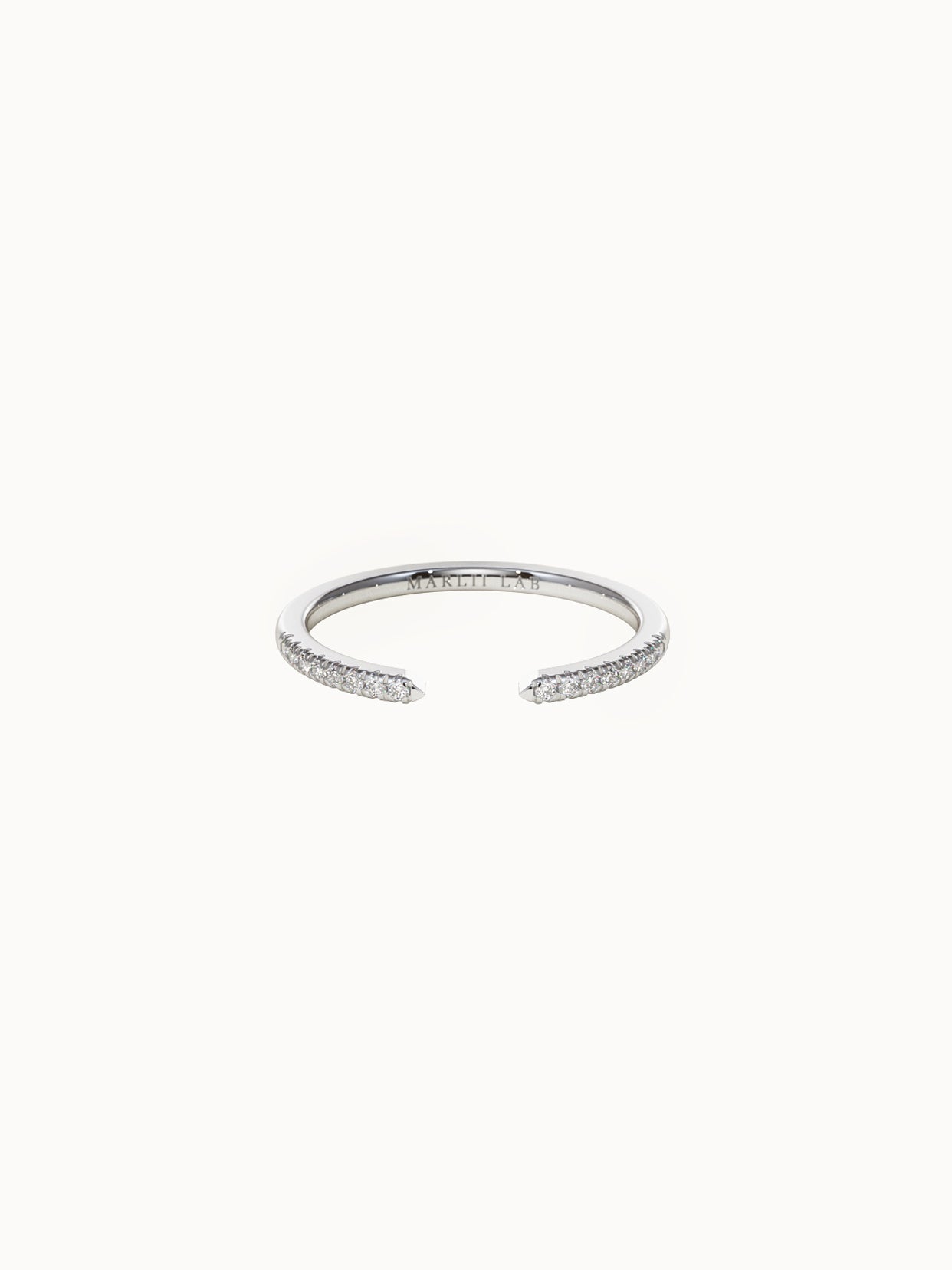 Round-Cut-Diamond-Open-Band-White-Gold-MARLII-LAB