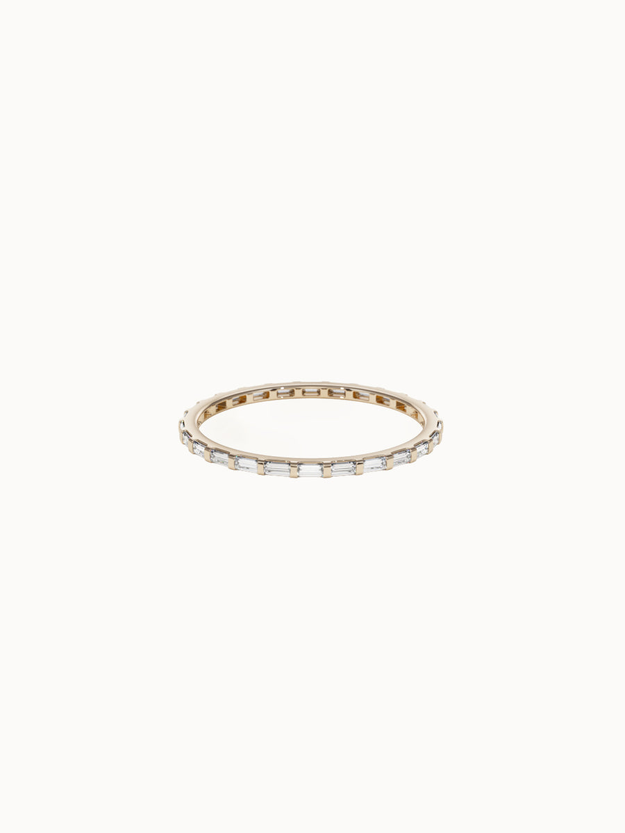 Baguette-Diamond-Band-Yellow-Gold-MARLII-LAB-Ring