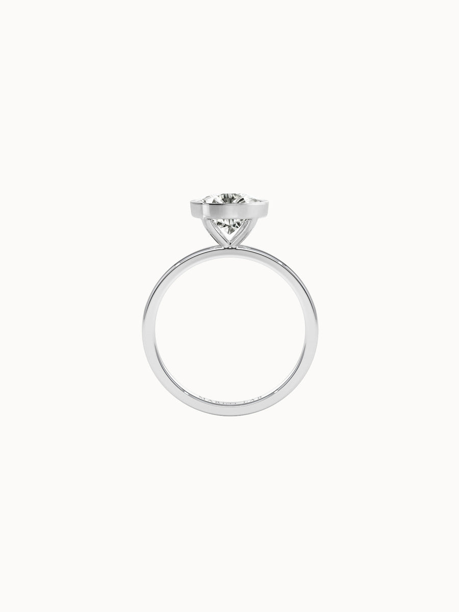 Oasis Round Engagement Ring