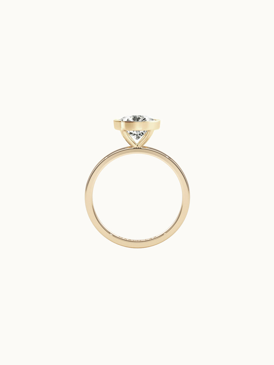 Ode Round Engagement Ring