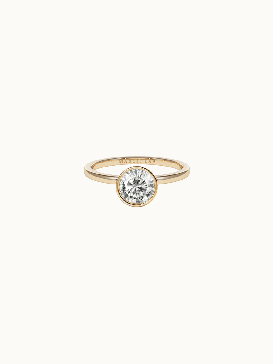 Ode Round Engagement Ring