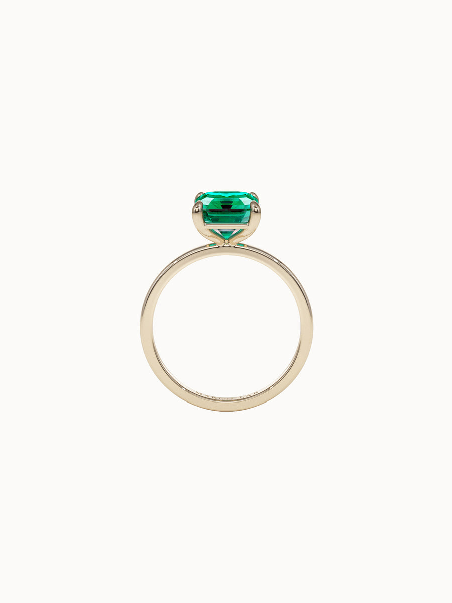 Solitaire-Emerald-Emerald-Cut-Engagement-Ring-Yellow-Gold-MARLII-LAB