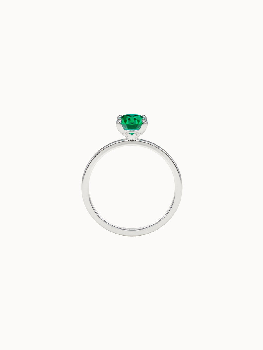 Solitaire-Emerald-Oval-Cut-Engagement-Ring-White-Gold-MARLII-LAB